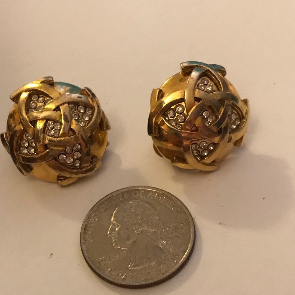 Authentic Chanel season 23 rhinestone earrings